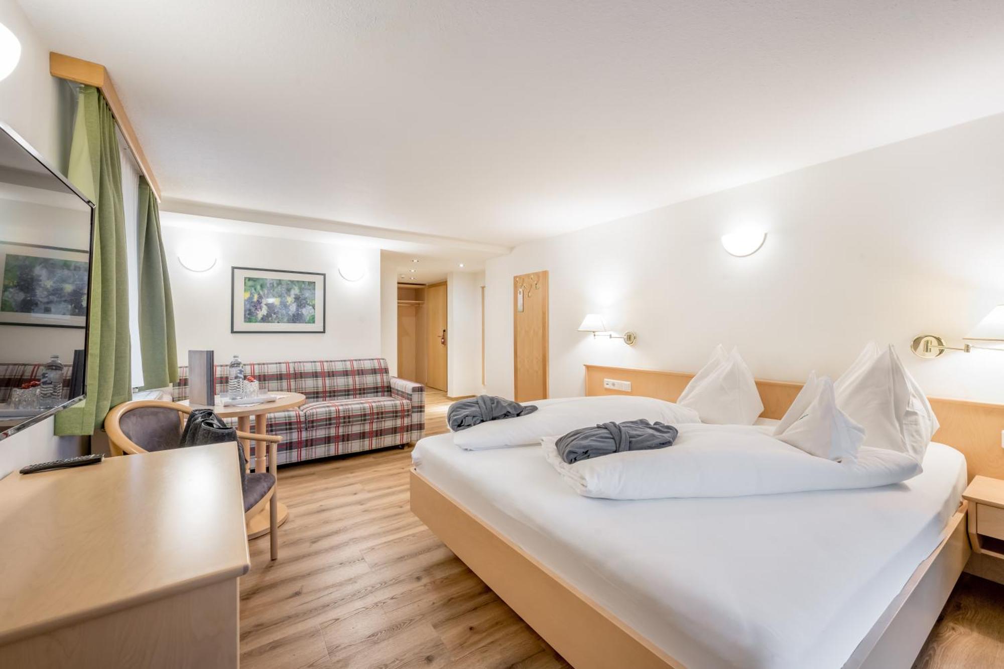 Alpenhotel Zimba 4*